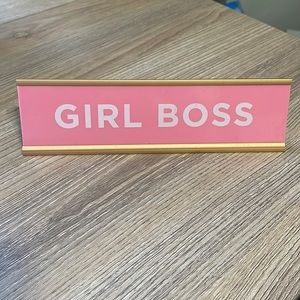 GIRL BOSS‎ DESK PLAQUE